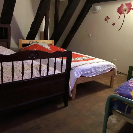 Holiday home Des Pipelettes